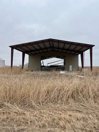 90 Acres of Land for Sale in Wakita, Oklahoma
