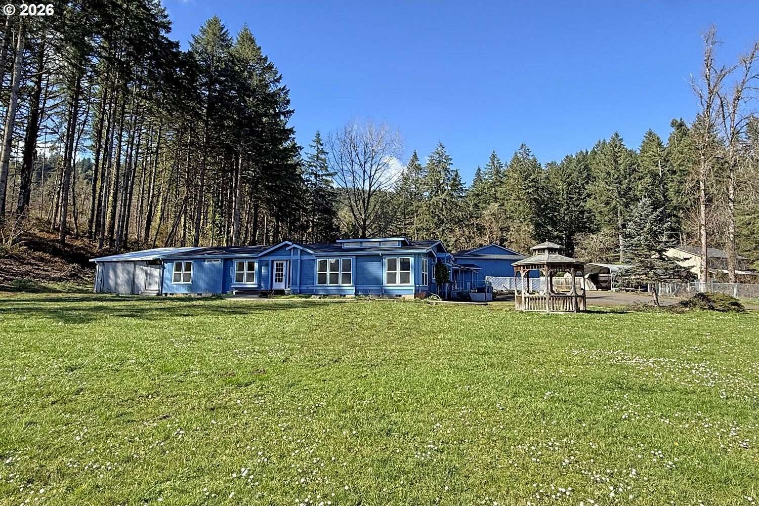 6.16 Acres of Land with Home for Sale in Springfield, Oregon