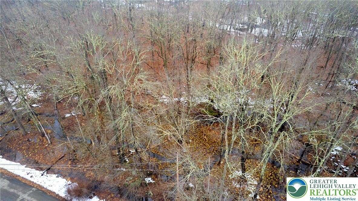 0.93 Acres of Residential Land for Sale in Middle Smithfield Township, Pennsylvania