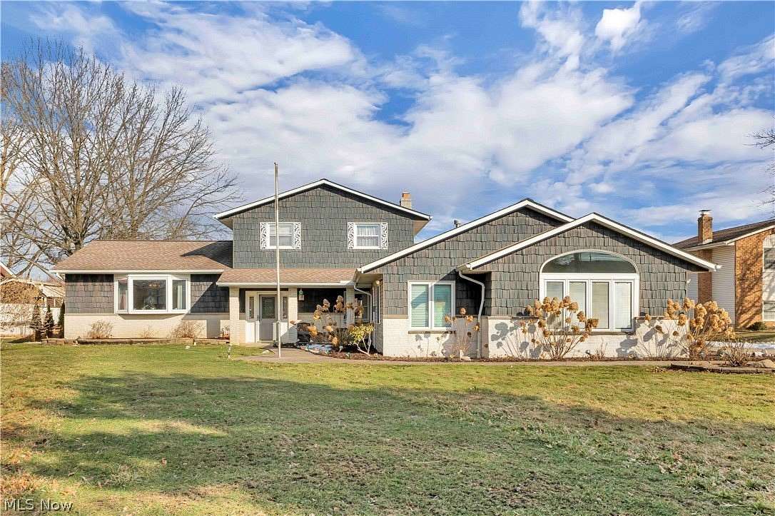 1.69 Acres of Land with Home for Sale in Brunswick, Ohio