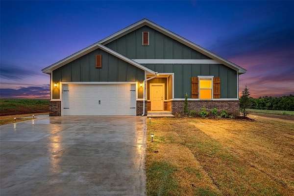1.8 Acres of Land with Home for Sale in Guthrie, Oklahoma