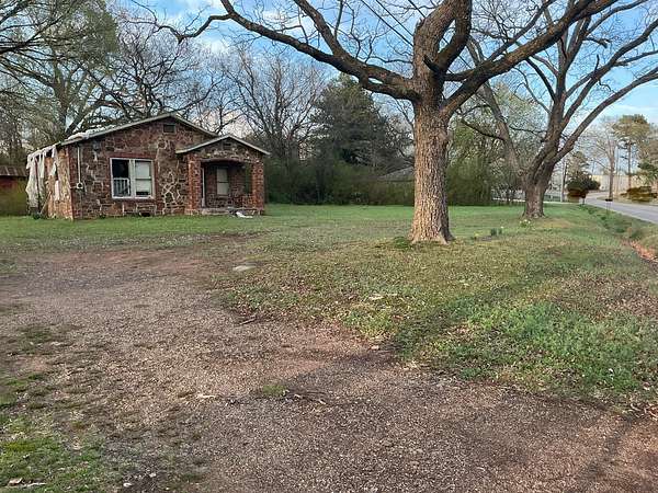 1.5 Acres of Residential Land for Sale in Paris, Arkansas