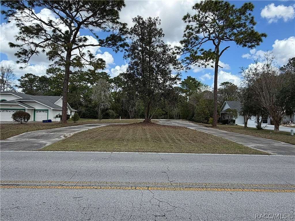 0.53 Acres of Residential Land for Sale in Homosassa, Florida
