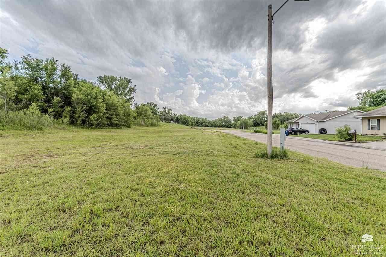 0.39 Acres of Residential Land for Sale in Junction City, Kansas