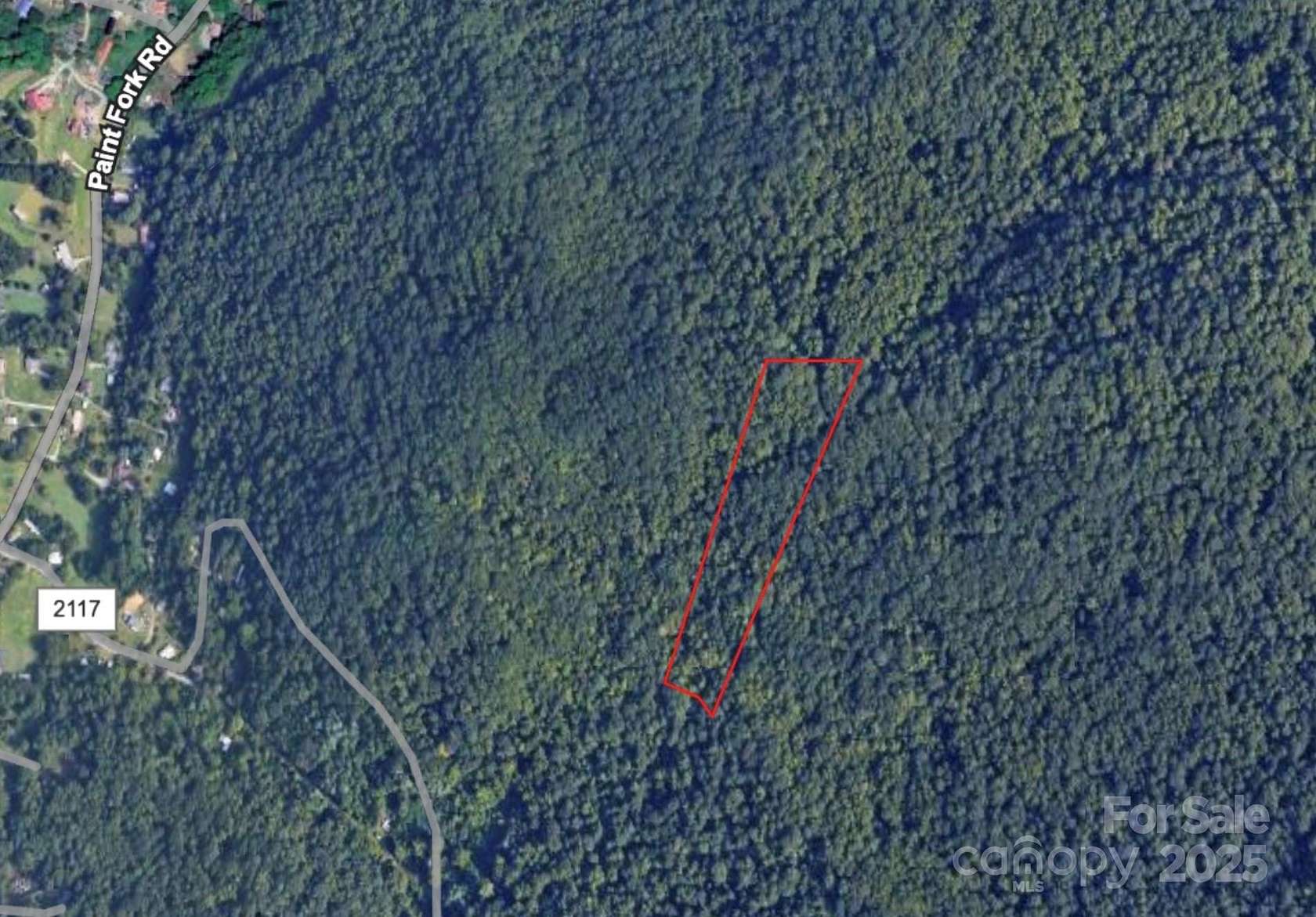 7 Acres of Residential Land for Sale in Barnardsville, North Carolina