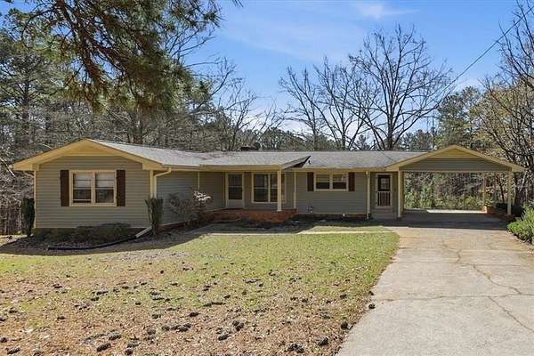 10 Acres of Land with Home for Sale in Winston, Georgia