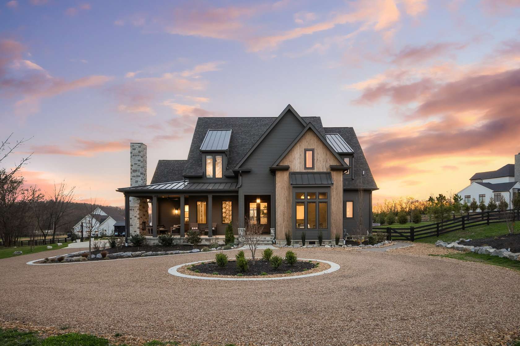 5 Acres of Land with Home for Sale in Franklin, Tennessee