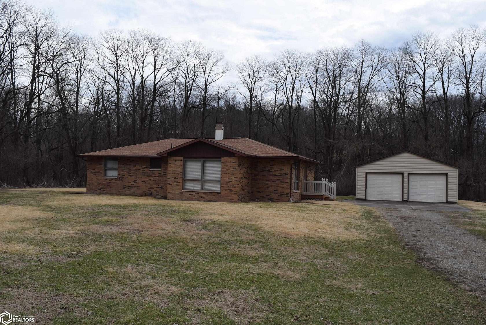 2.44 Acres of Land with Home for Sale in Fort Madison, Iowa