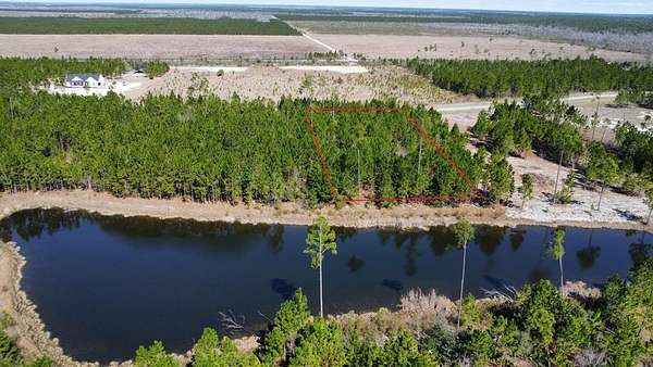 2 Acres of Residential Land for Sale in Wewahitchka, Florida