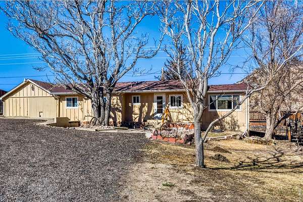 2.2 Acres of Land with Home for Sale in Berthoud, Colorado