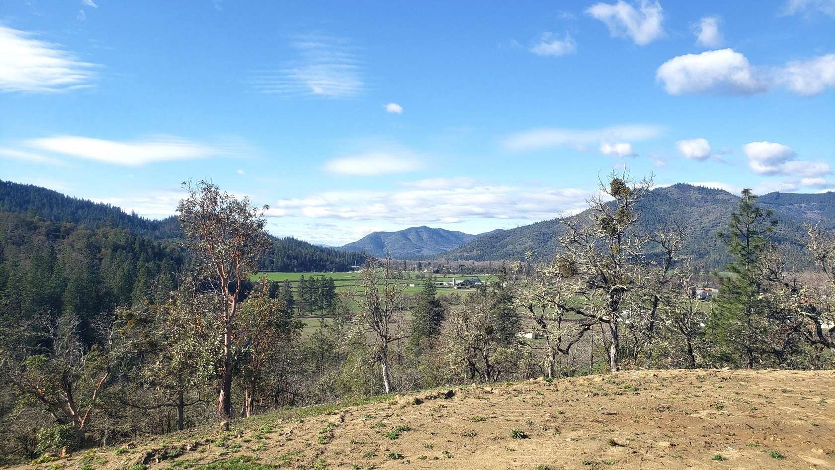 5.63 Acres of Residential Land for Sale in Grants Pass, Oregon