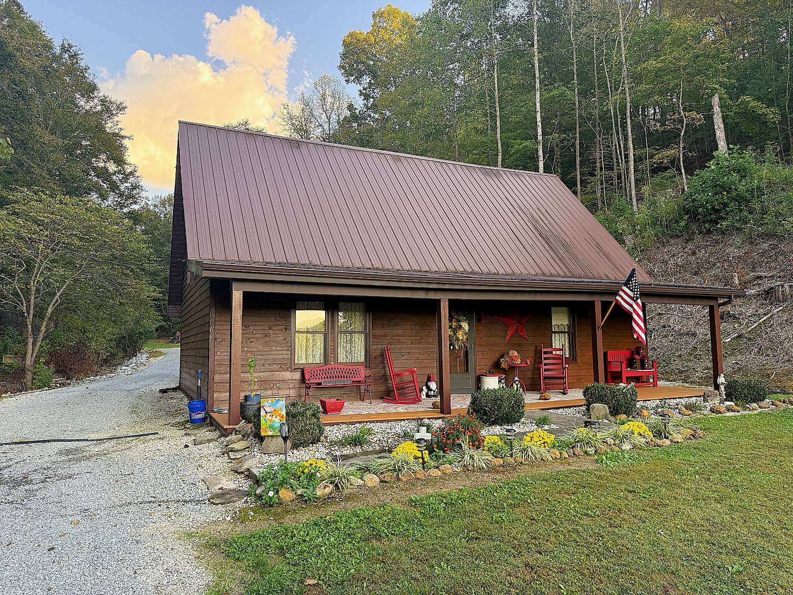 14.2 Acres of Recreational Land with Home for Sale in Liberty, Kentucky