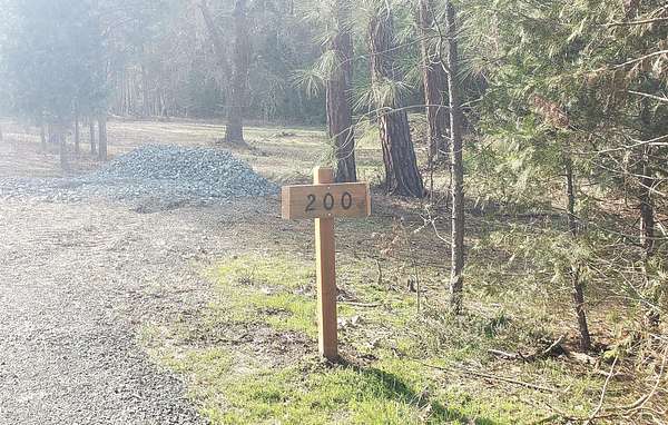 5.2 Acres of Residential Land for Sale in Grants Pass, Oregon