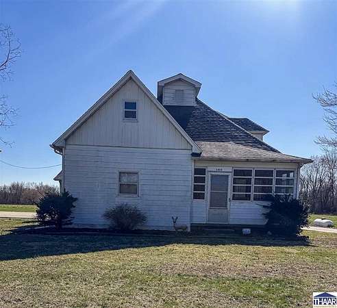 16.5 Acres of Land with Home for Sale in Sullivan, Indiana