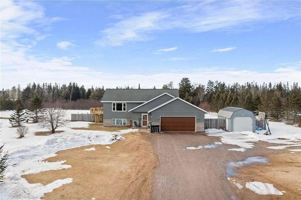 9 Acres of Land with Home for Sale in Carlton, Minnesota