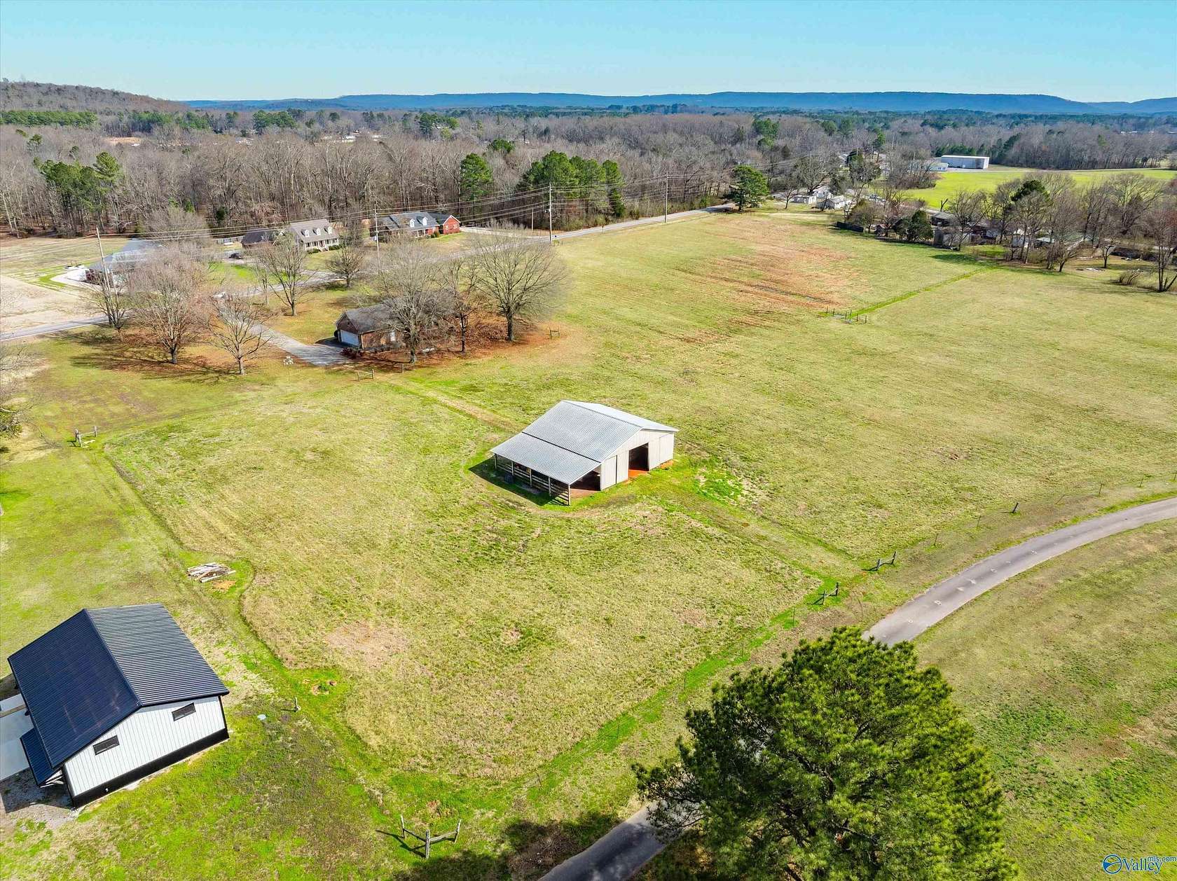 4.1 Acres of Residential Land for Sale in Owens Cross Roads, Alabama