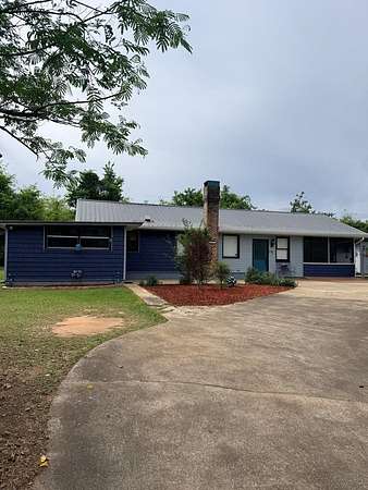 1.56 Acres of Land with Home for Sale in Donalsonville, Georgia