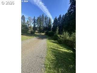 1.32 Acres of Residential Land for Sale in Astoria, Oregon