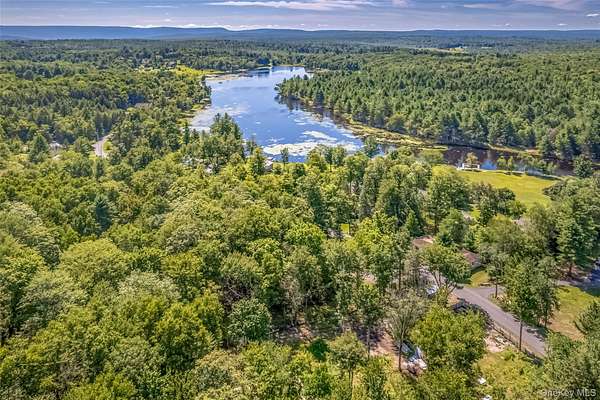 59.8 Acres of Recreational & Residential Land for Sale in Ellenville, New York