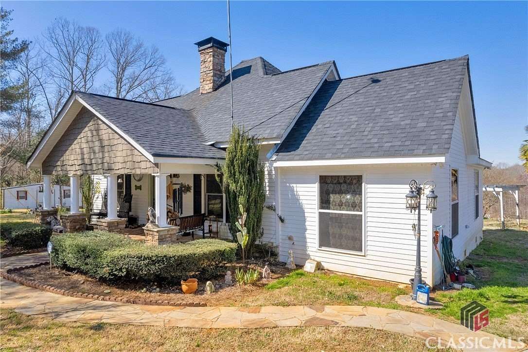 71.2 Acres of Land with Home for Sale in Madison, Georgia