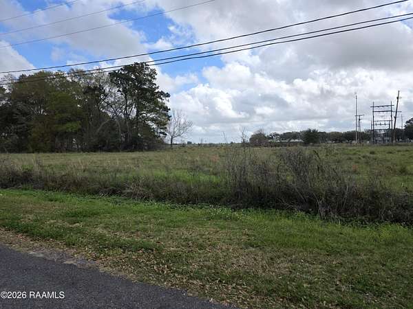 2.68 Acres of Residential Land for Sale in Ville Platte, Louisiana