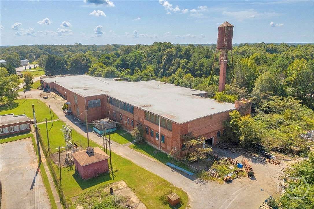 9.79 Acres of Mixed-Use Land for Sale in Crawford, Georgia