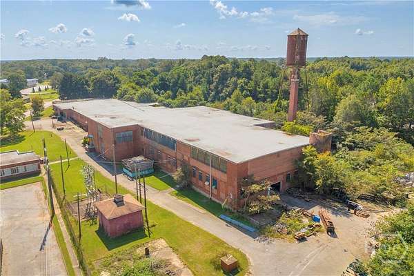 9.79 Acres of Mixed-Use Land for Sale in Crawford, Georgia