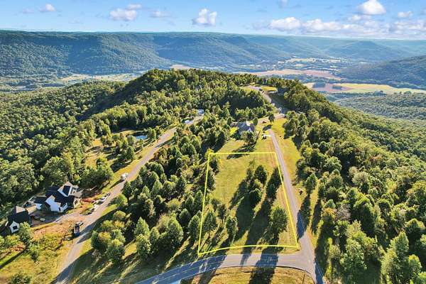 1.19 Acres of Residential Land for Sale in Jasper, Tennessee