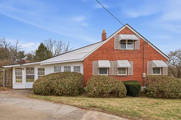 3.56 Acres of Land with Home for Sale in Lexington, Kentucky