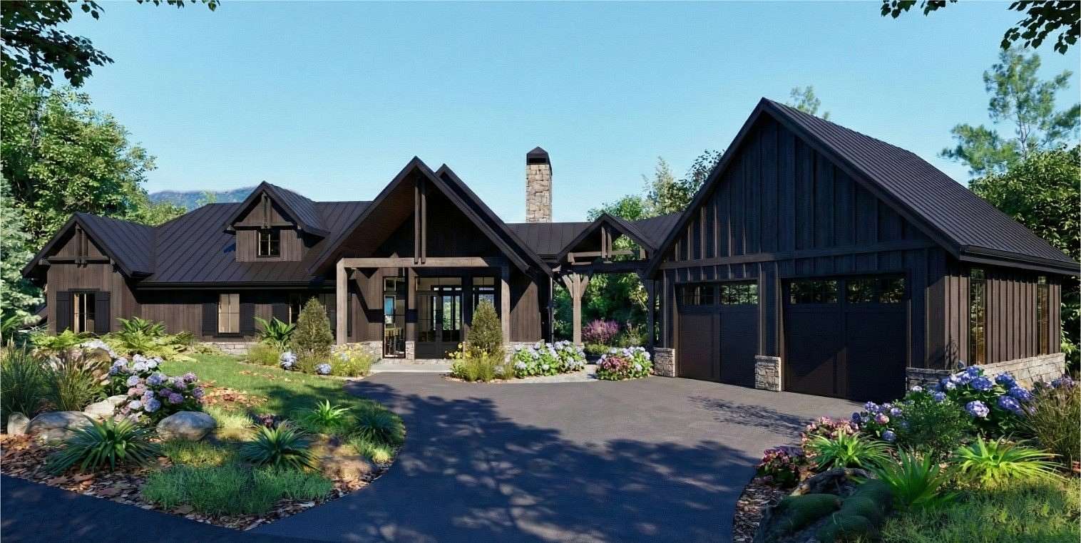 2.29 Acres of Land with Home for Sale in Cashiers, North Carolina