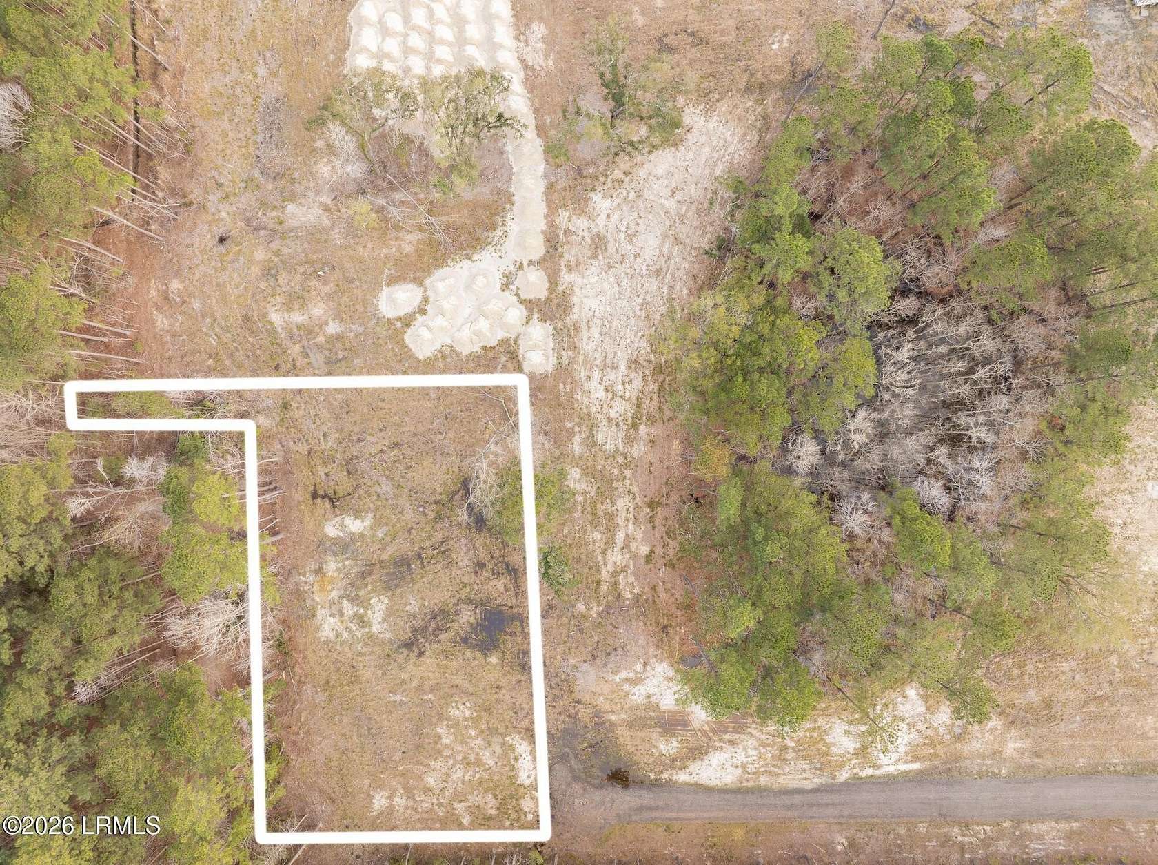 1 Acre of Residential Land for Sale in Ridgeland, South Carolina