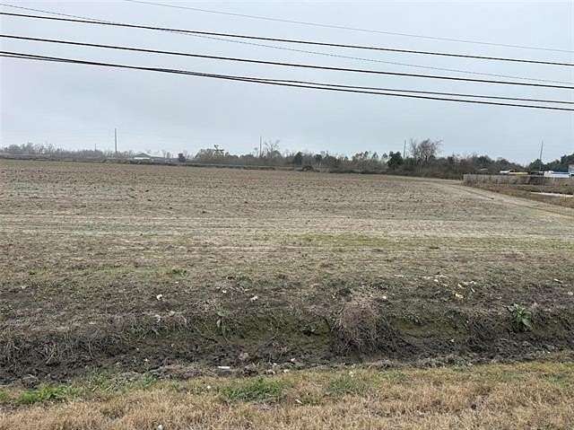 3.17 Acres of Commercial Land for Sale in Laplace, Louisiana