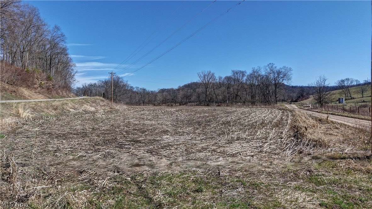 7.8 Acres of Land for Auction in Fresno, Ohio