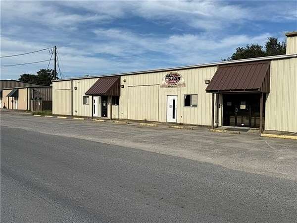 47 Acres of Commercial Land for Sale in Laplace, Louisiana
