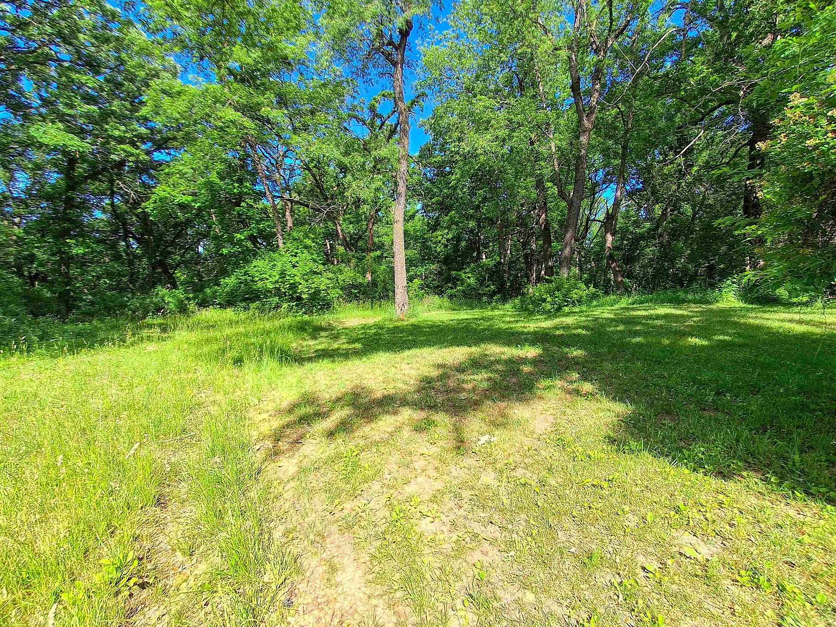 1 Acre of Residential Land for Sale in Freedom Township, Illinois