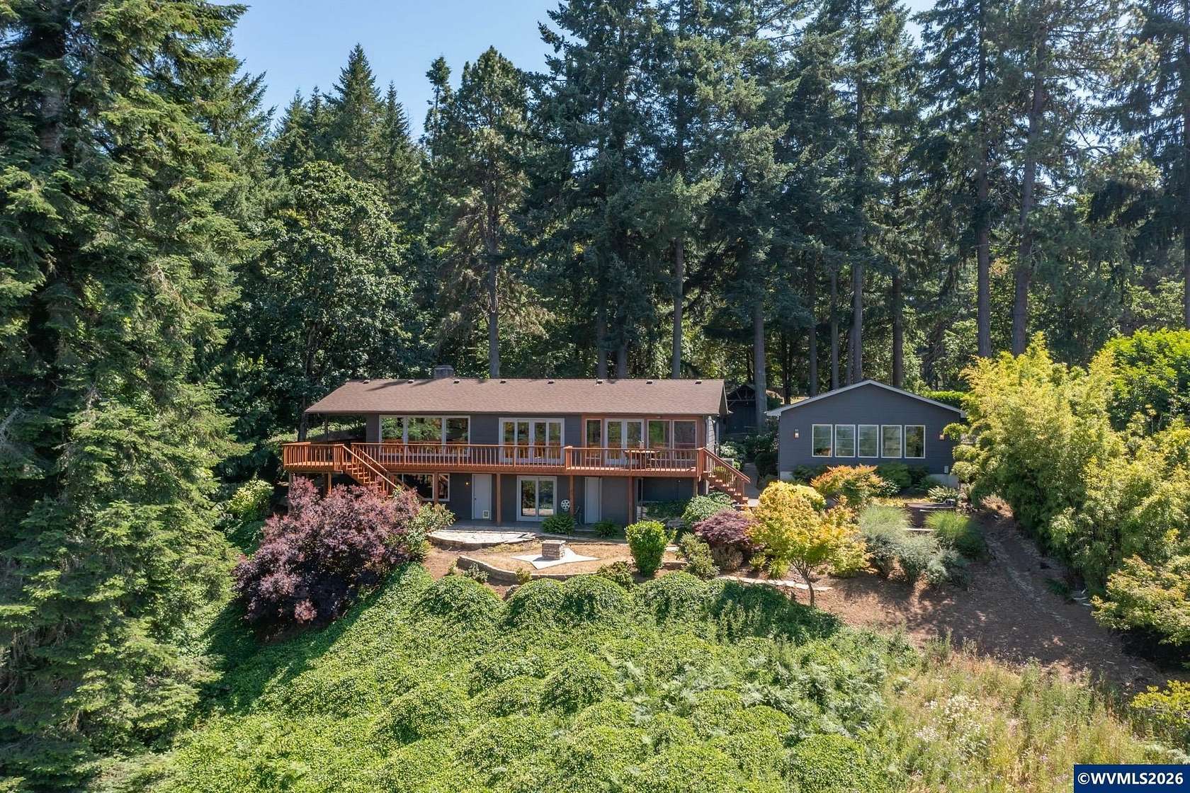 2.23 Acres of Land with Home for Sale in Lebanon, Oregon