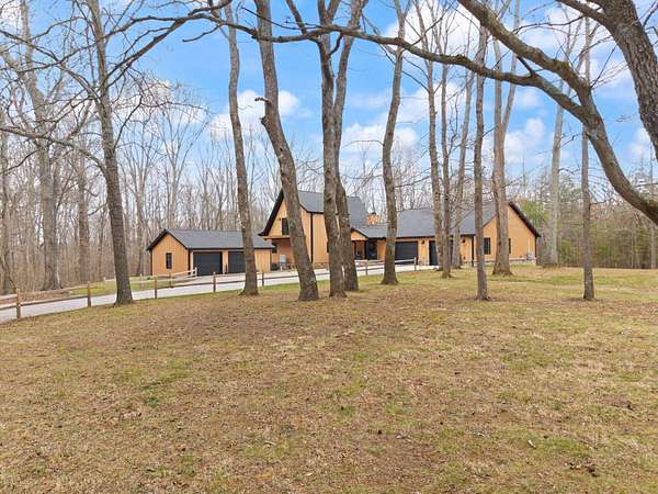 16.4 Acres of Recreational Land with Home for Sale in Science Hill, Kentucky