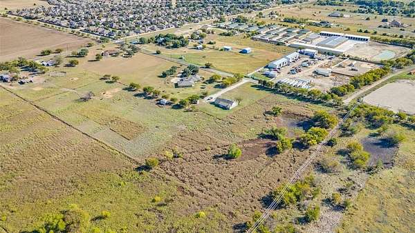 2 Acres of Commercial Land for Lease in Waxahachie, Texas
