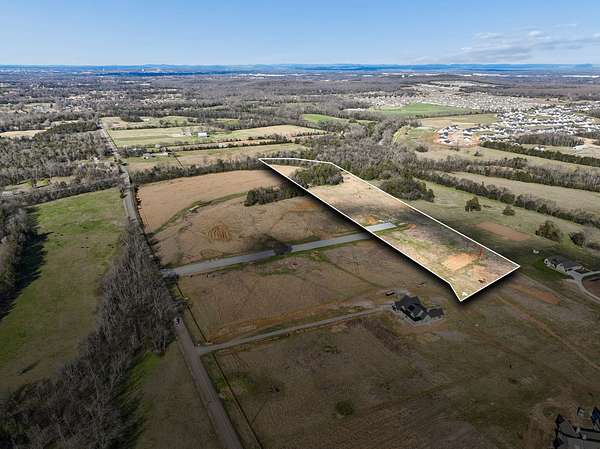10 Acres of Land for Sale in Murfreesboro, Tennessee