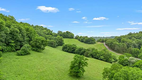 5 Acres of Residential Land for Sale in Lewisburg, Tennessee