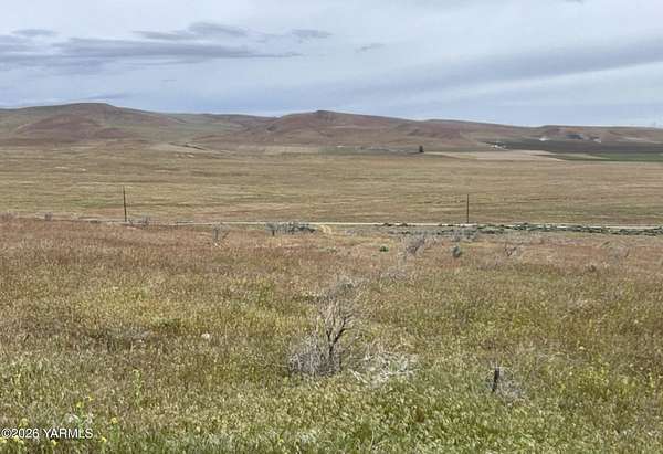 20 Acres of Agricultural Land for Sale in Sunnyside, Washington