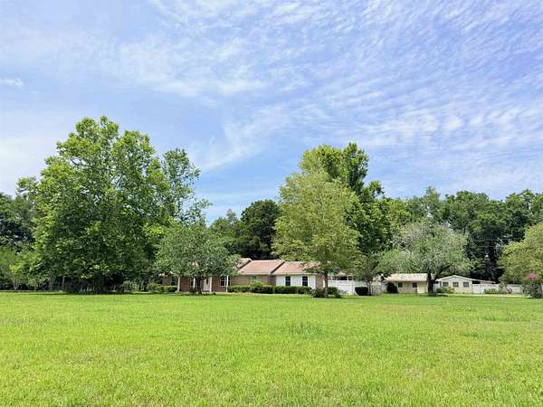5 Acres of Land with Home for Sale in Crawfordville, Florida