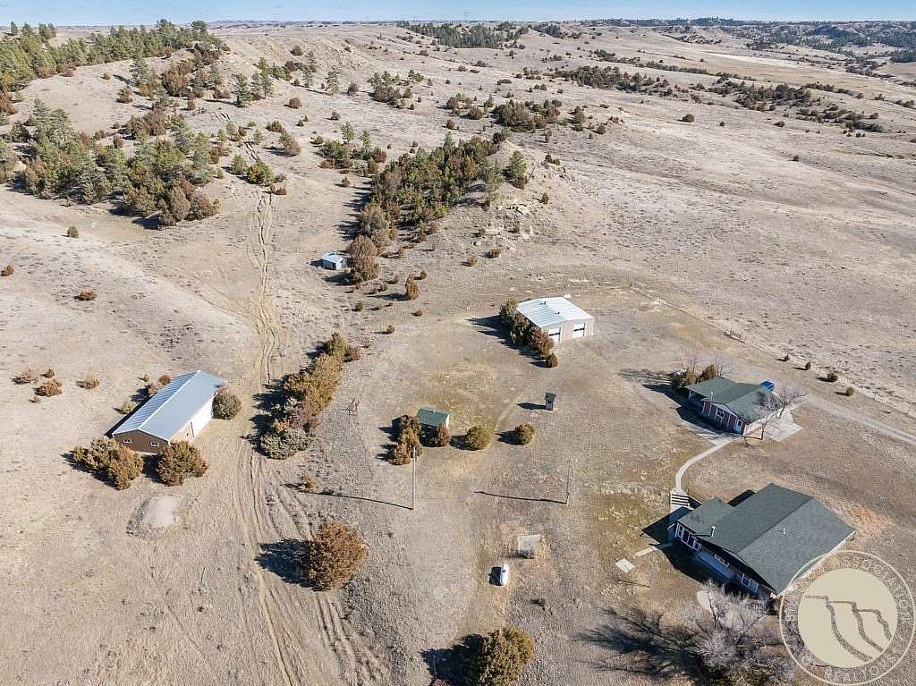 311 Acres of Agricultural Land with Home for Sale in Forsyth, Montana