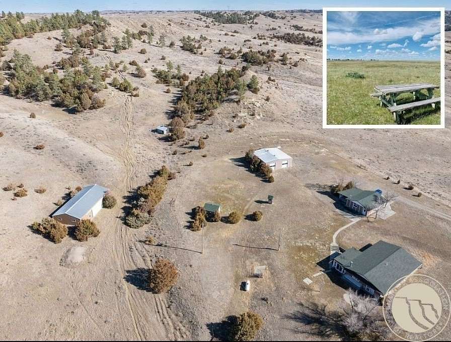 311 Acres of Agricultural Land with Home for Sale in Forsyth, Montana
