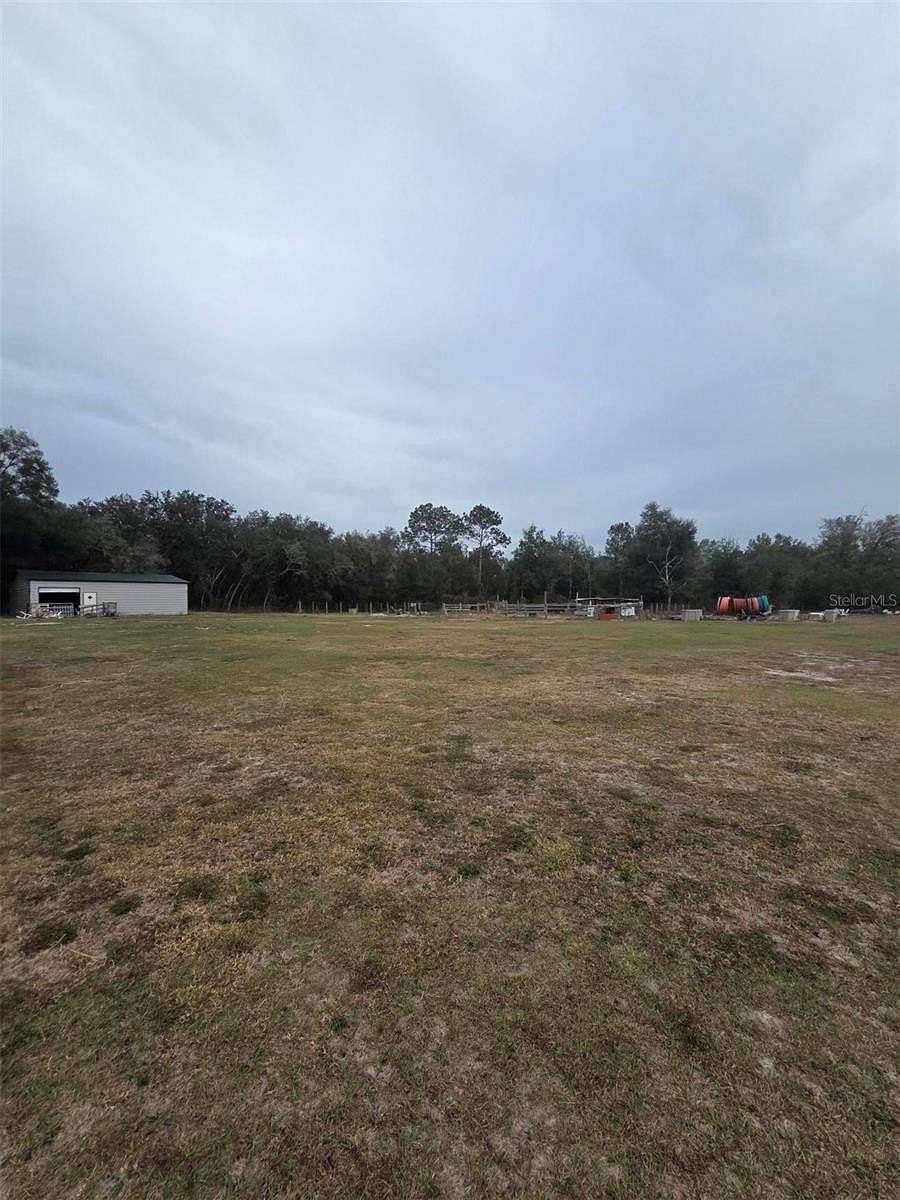 5 Acres of Land for Sale in Webster, Florida