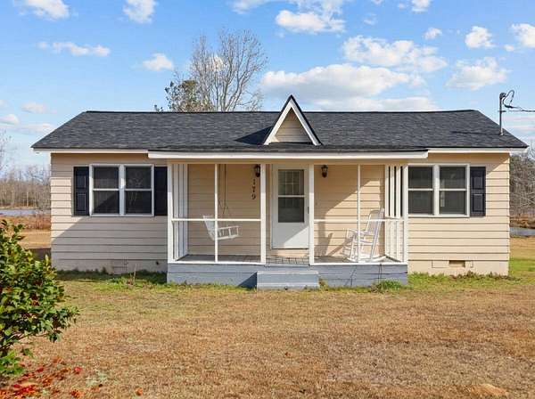 2.13 Acres of Land with Home for Sale in Waynesboro, Georgia