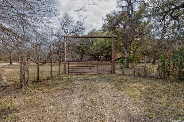 2 Acres of Residential Land for Sale in Uvalde, Texas