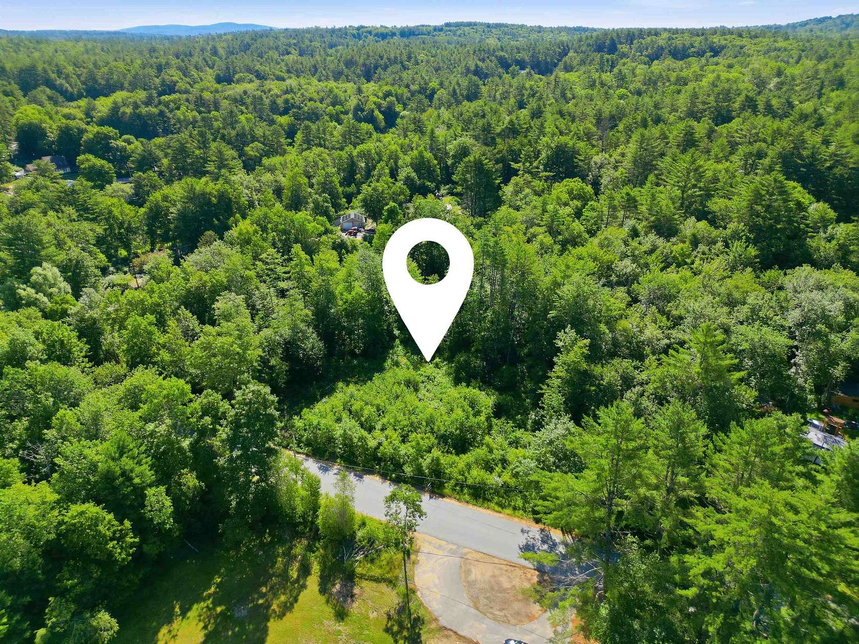3 Acres of Residential Land for Sale in Loudon, New Hampshire