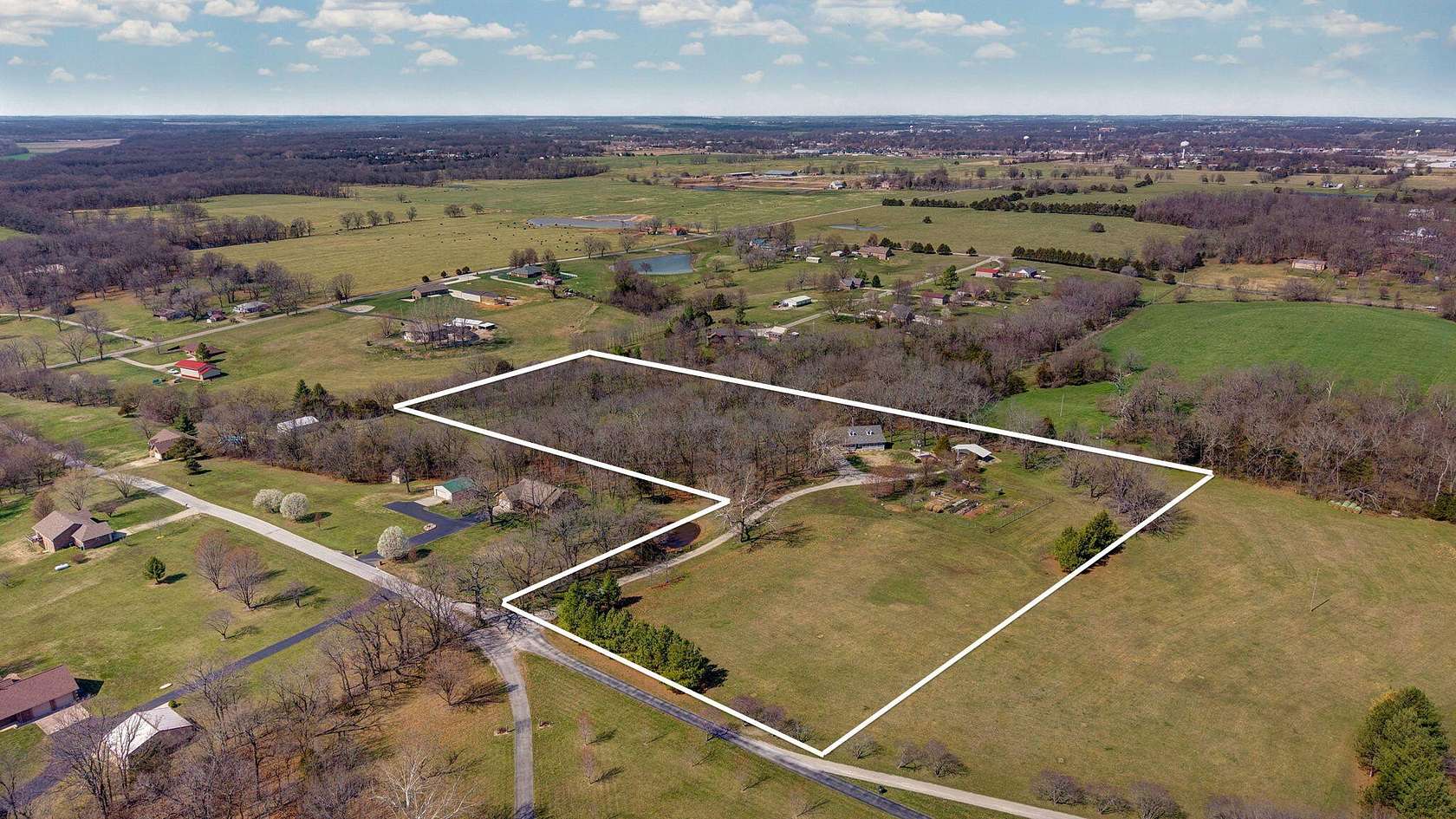 10 Acres of Land with Home for Sale in Mount Vernon, Missouri