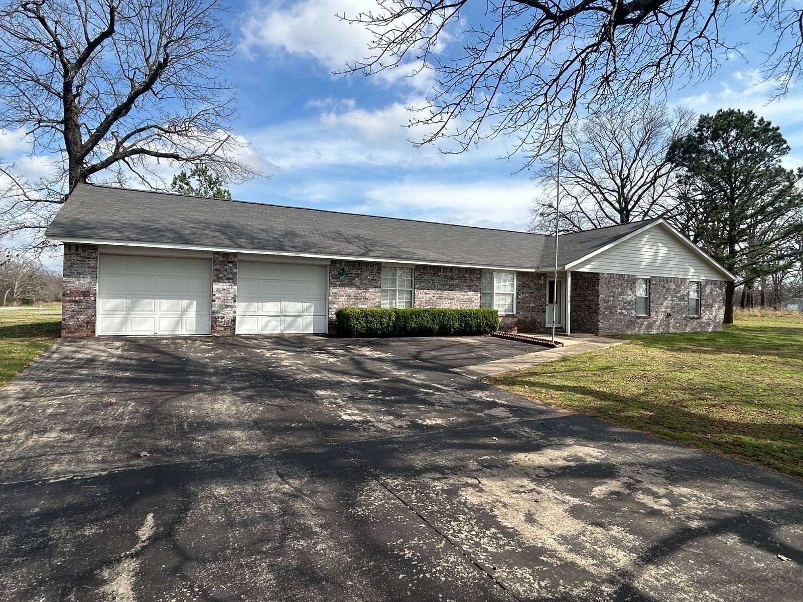 2 Acres of Land with Home for Sale in Atoka, Oklahoma